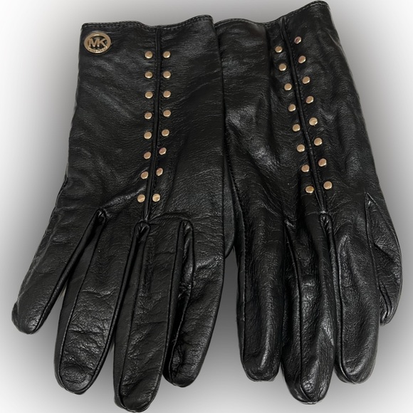 Michael Kors Accessories - Michael Kors Genuine Leather Aster Studded Gloves Size M
